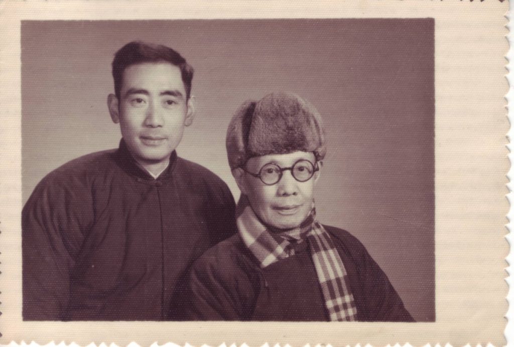 沈草農(右)與姚丙炎(左) 1963年冬