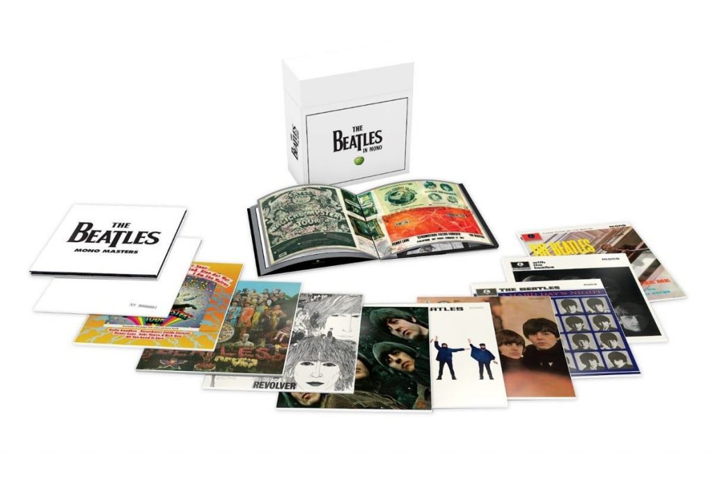 近年極為搶手的《The Beatles in Mono》黑膠全集。
